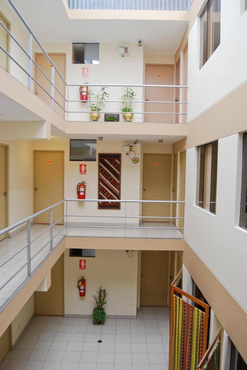 Hotel Sunflowers Inn Lima Bagian luar foto
