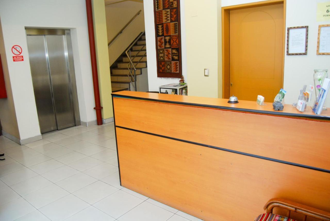 Hotel Sunflowers Inn Lima Bagian luar foto