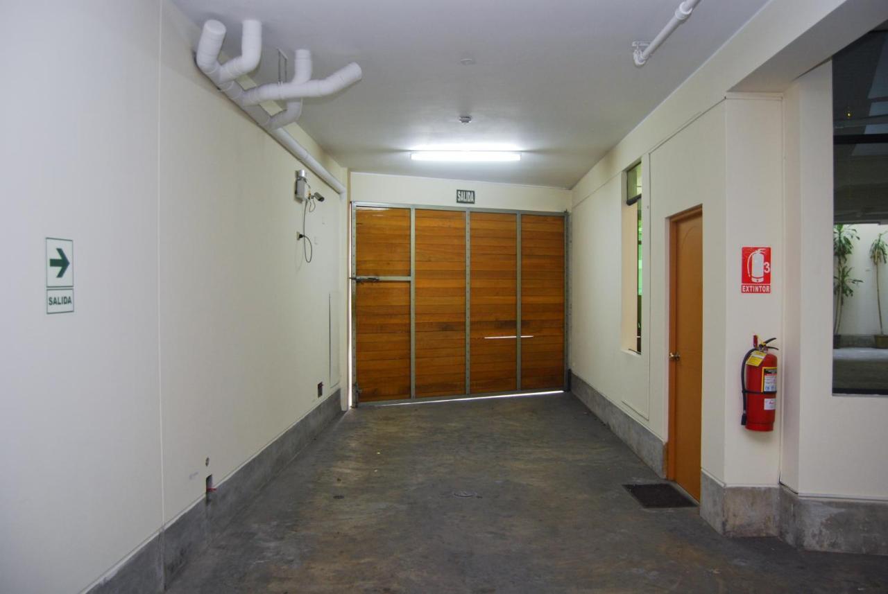 Hotel Sunflowers Inn Lima Bagian luar foto